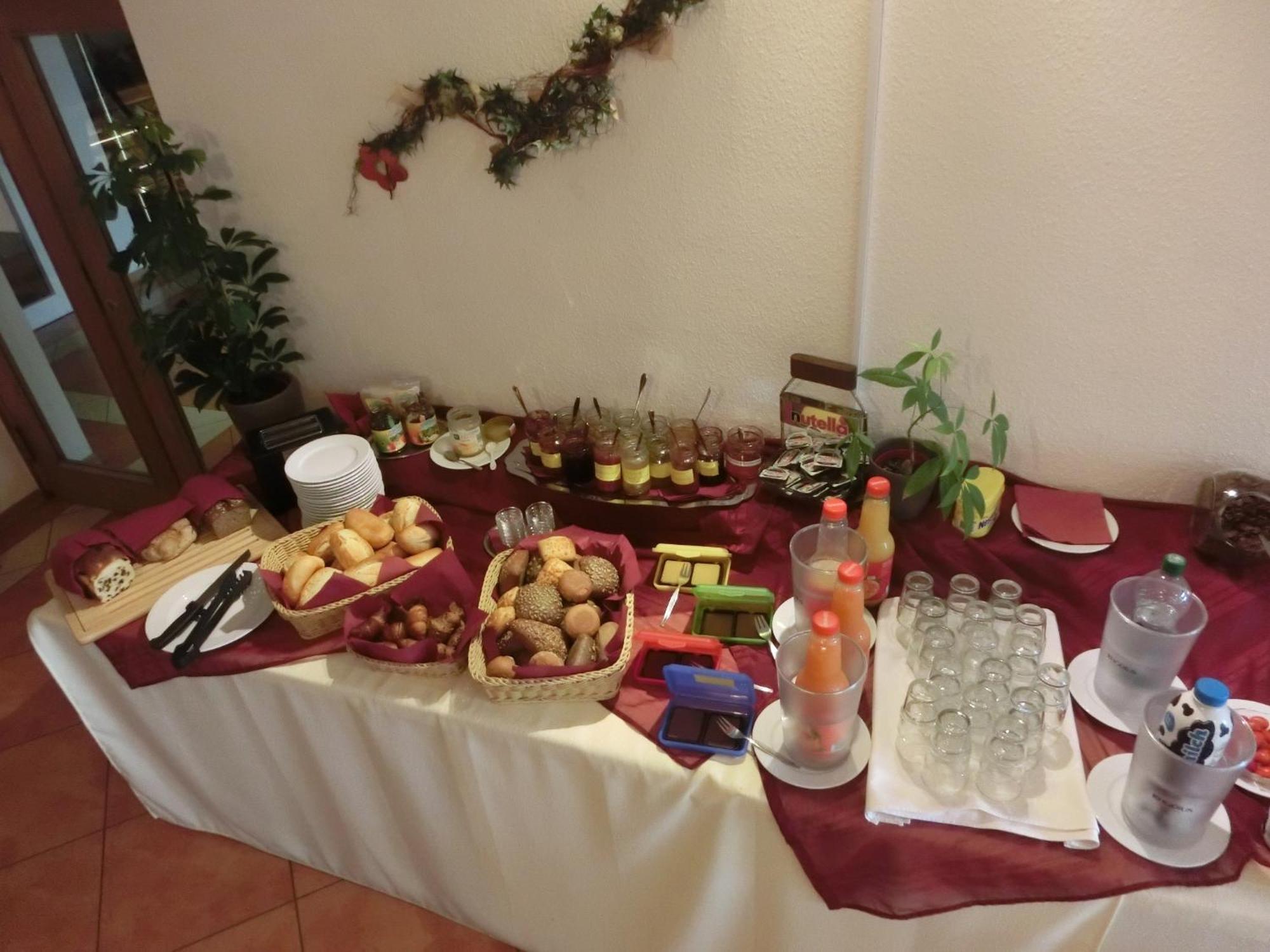 Hotel Garni Am Bowenberg Niederzissen Екстер'єр фото