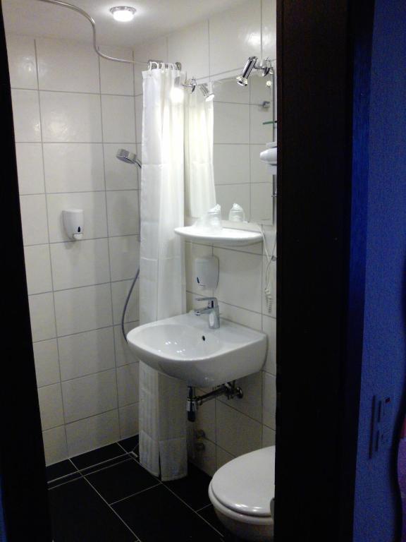 Hotel Garni Am Bowenberg Niederzissen Номер фото